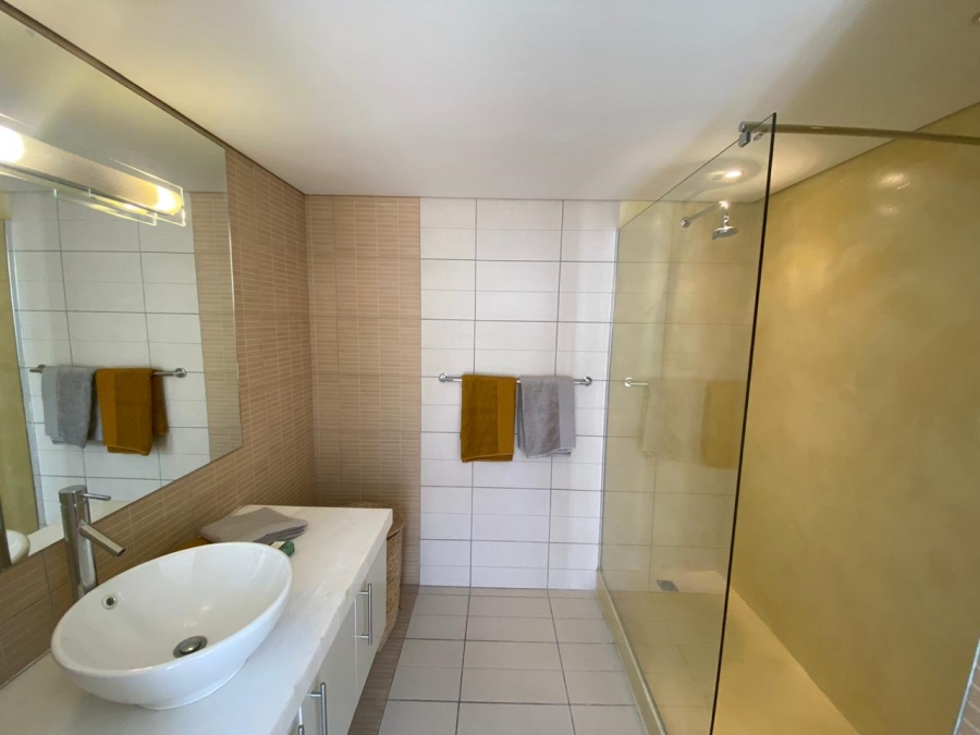 To Let 1 Bedroom Property for Rent in Gardens Western Cape